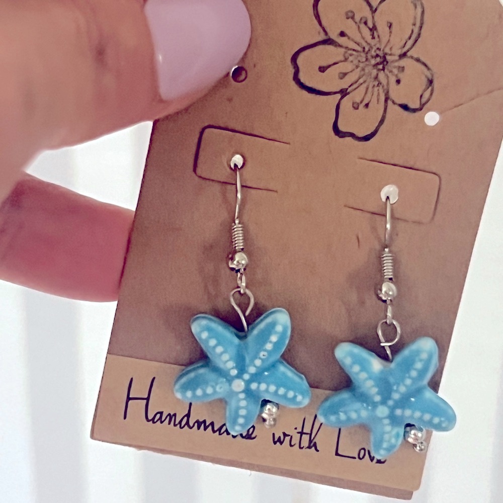 Starfish beaded handmade earrings!